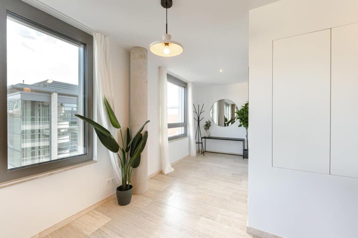 City Luxury With City Views In Ville Haute Luxemburg Exteriör bild